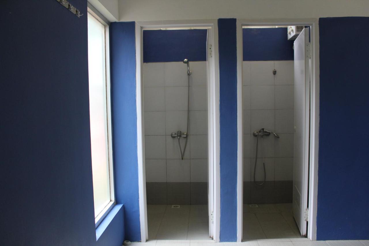 Reddoorz Hostel @ Dago 2 Bandung Exterior photo